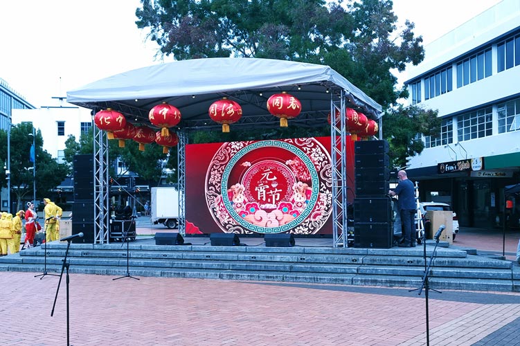 Megascreen Indoor and outdoor led screen hire